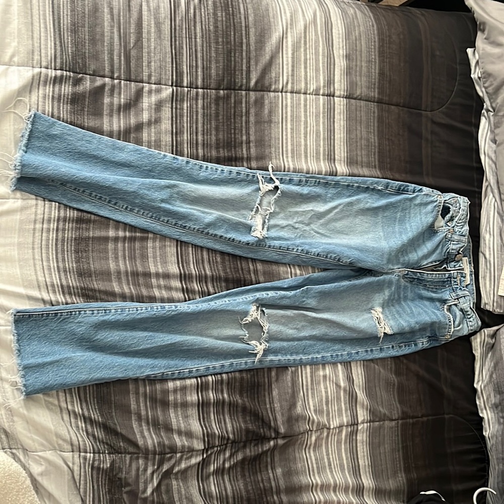 Im selling a garage denim boyfriend jean high waist